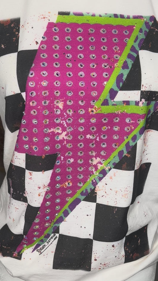 Checkered bolt